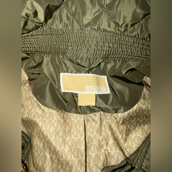 Michael Kors Missy Quilted Jacket - Olive Green XL - Picture 6 of 9